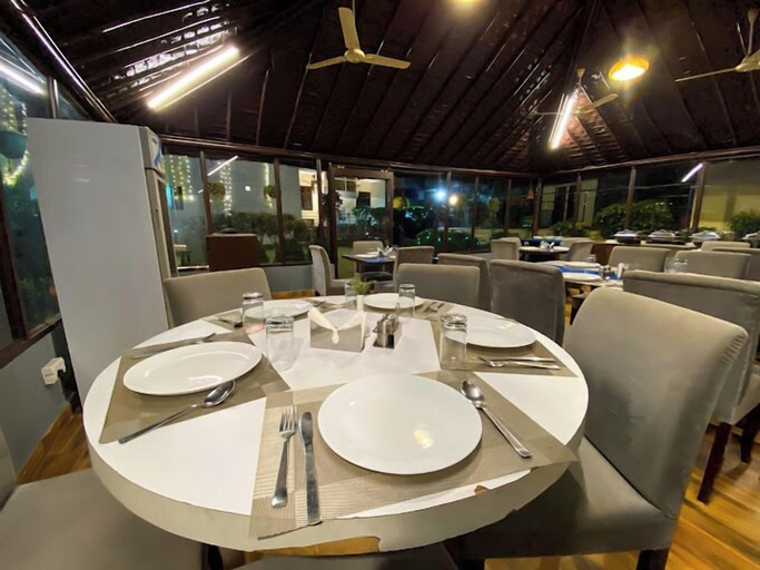 Food & Drinks 4, Shelton Blu Resort, Nainital