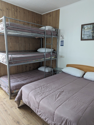 Bedroom 4, AUBERGE DES PINS, Ardèche