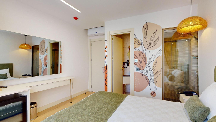 Bedroom 3, The Bohema Hotel, Antalya