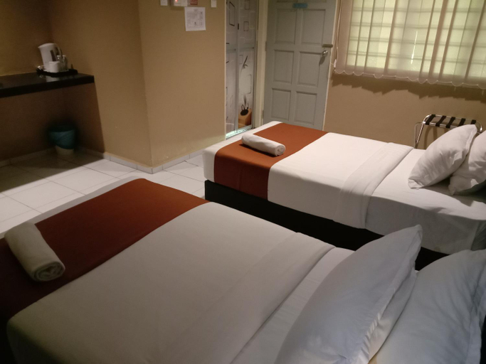 Bedroom 3, NDE Hotel, Dungun