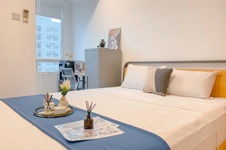 Minimalist and Comfy Studio Apartment at Cinere Bellevue Suites By Travelio, Depok