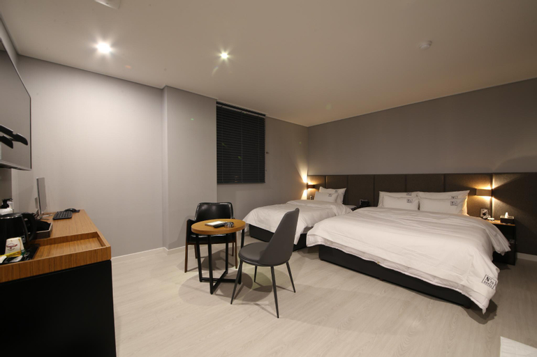 Bedroom 7