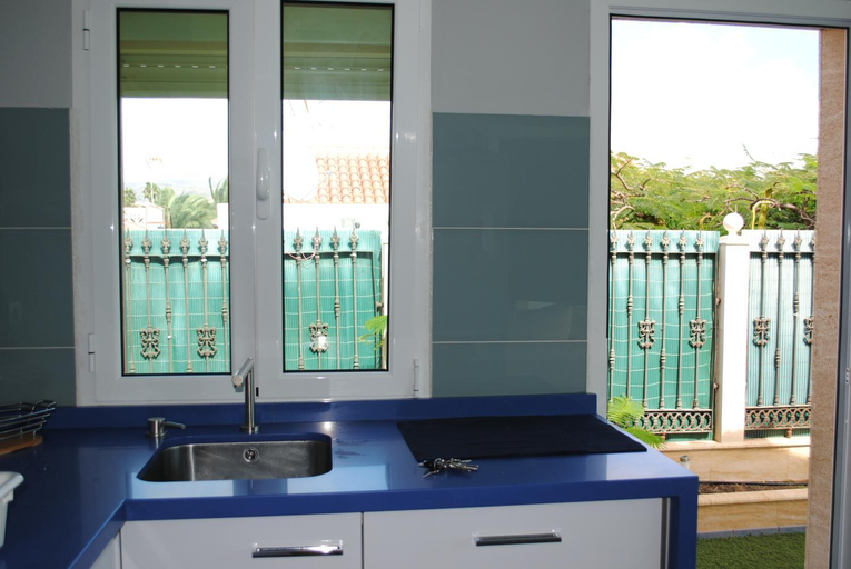 Bathroom 4, Villa Holiday World, Las Palmas