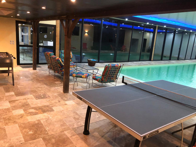 Sport & Beauty 2, Cottage piscine interieure31degres ZOO LA FLECHE24H du Mans, Sarthe