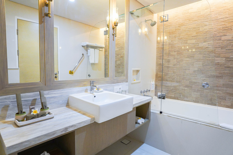 Bathroom 6