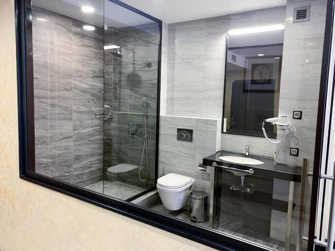 Bathroom 4, Reikartz Sky Almaty, Almaty