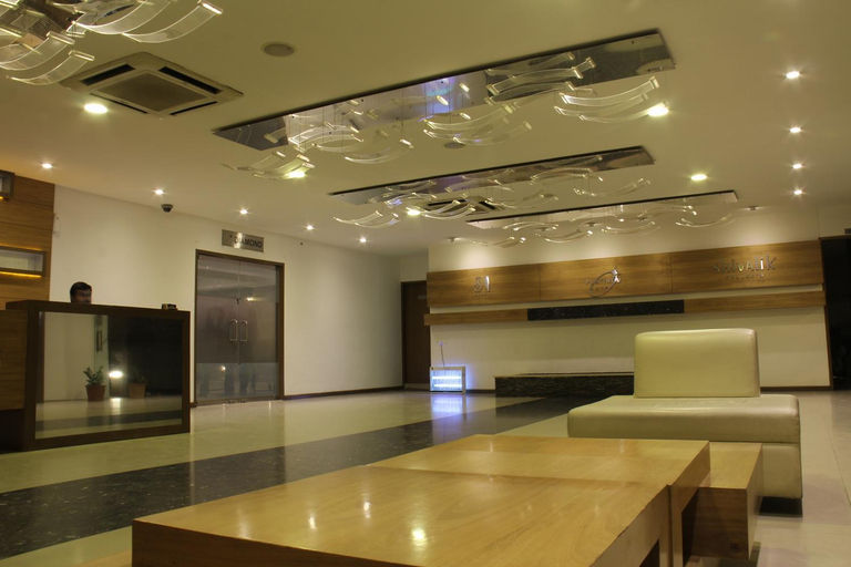 Public Area 3, Hotel Platinum Inn, Ahmadabad