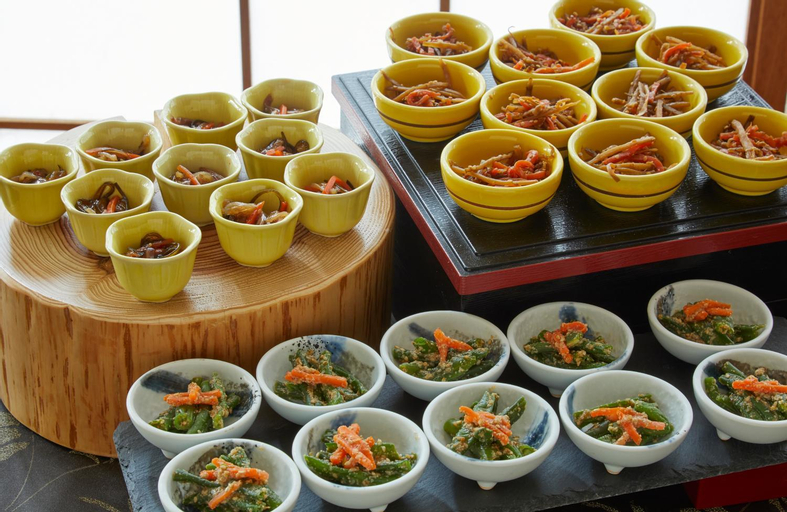 Food & Drinks 8