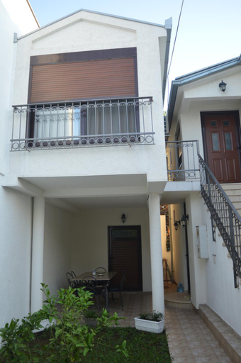 Others 3, Apartments Aneta