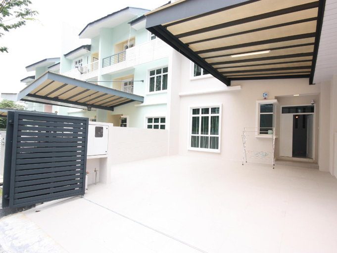 Exterior & Views 1, Shamrock Beach Villas 9, Penang Island