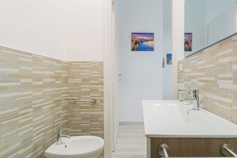 Bathroom 2, Casa Pasquina By Wonderful Italy, Bari