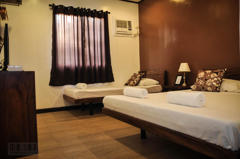 Bedroom 12