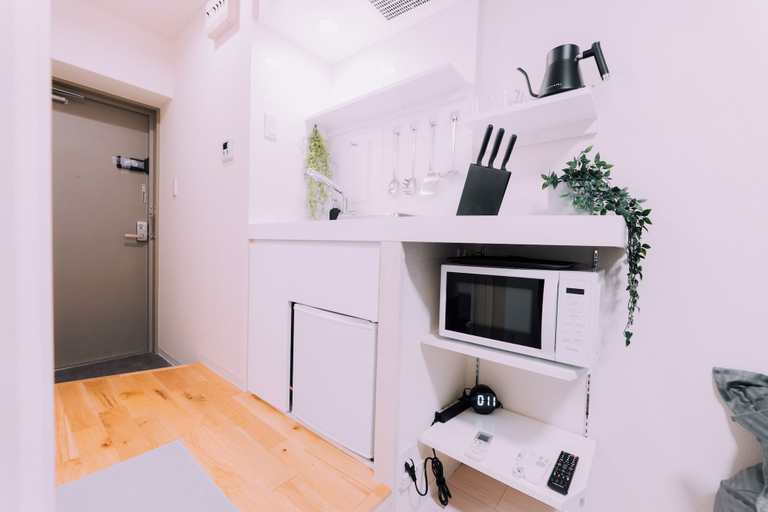 Others 3, Minimalist Loft 901, Osaka