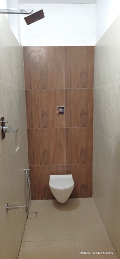 Bathroom 5, Srikrishna Paradise, Tiruvannamalai
