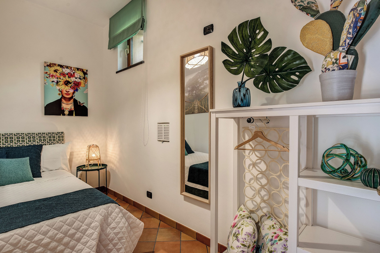 Bedroom 3, Villa Nerano View of the Bay, Napoli
