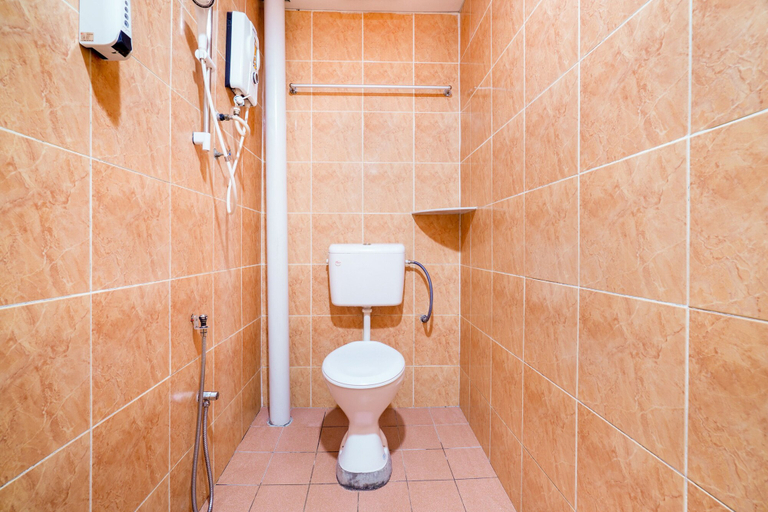 Bathroom 4, 89490 Hill Times Inn Hotel, Kinta