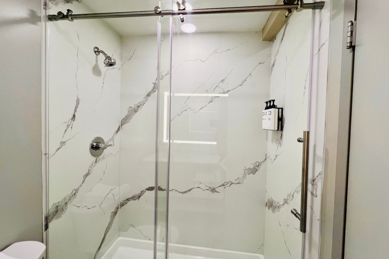 Bathroom 5, Wyndham Garden Louisville KY, Jefferson