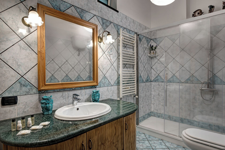 Bathroom 4, Villa Nerano View of the Bay, Napoli