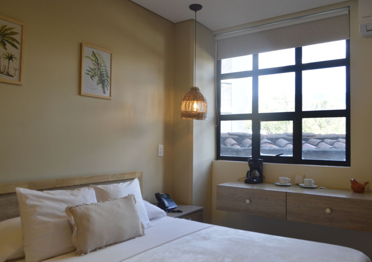 Bedroom, Hotel Mythical, MedellĂn