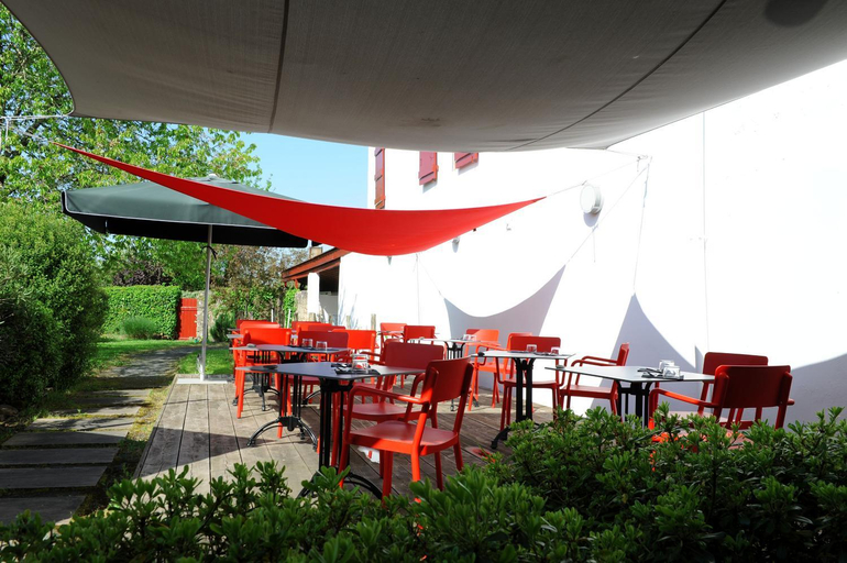 Food & Drinks 3, Hotel Chilhar, Pyrénées-Atlantiques