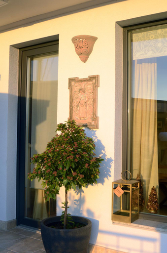 Others 2, Filia Apartman, Eger