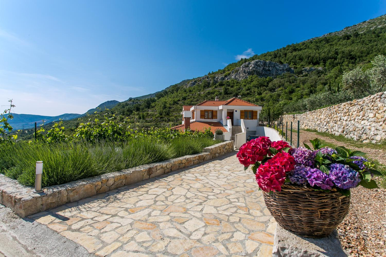 Exterior view 5, Villa Bobica Split, Kaštela