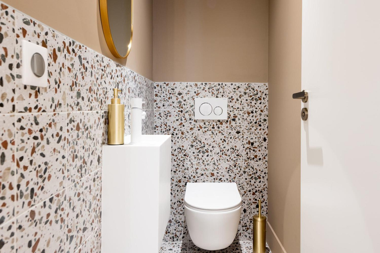 Bathroom 2, Luxury Apartment - Cannes Center/Rue d'Antibes, Alpes-Maritimes