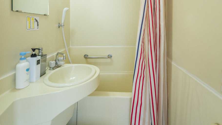 Bathroom 3