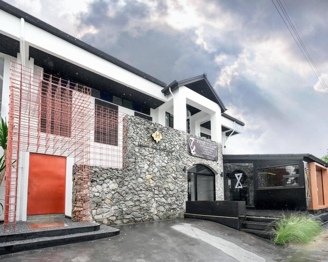 Public Area, Heuan Pak Dee Hostel at Gallery, Muang Chiang Mai