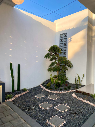 Exterior & Views 2, Ajeg Guest House, Banyuwangi
