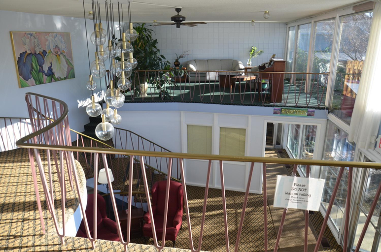 Public Area 2, Red Carpet Inn and Suites Ebensburg, Cambria