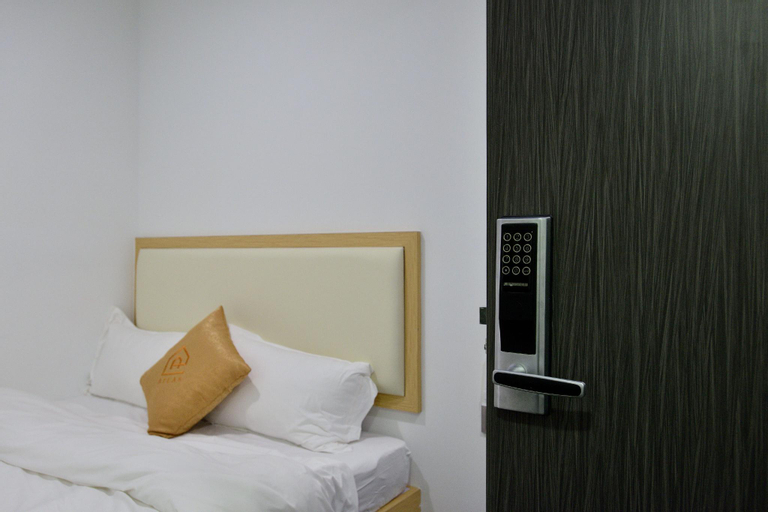 Bedroom 18
