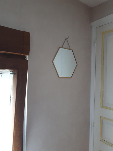 Facilities 2, DEUX CHAMBRES DANS UNE MAISON INDIVIDUELLE AU COEUR De L AVESNOIS, Nord
