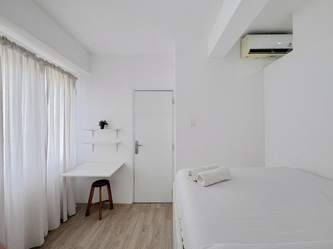 Bedroom 2, Compact and Restful 2BR at Menara Rungkut Apartment, Surabaya