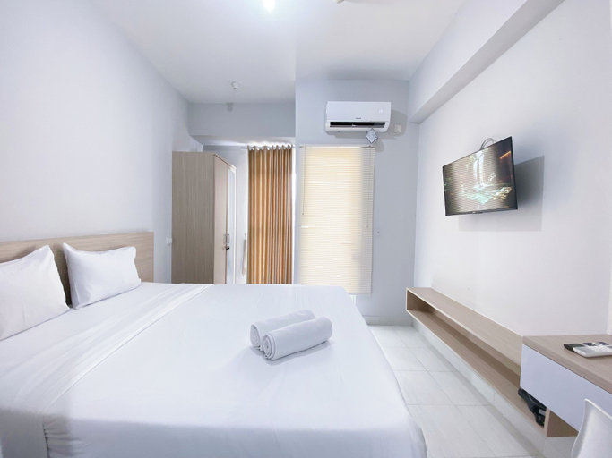 Bedroom 3, Minimalistic and Cozy Studio Amartha View Apartment, Semarang