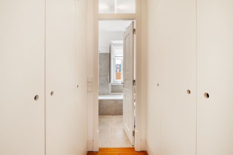 Others 5, Classic Beauty & Modern Retreat In Príncipe Real, Lisbon