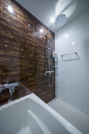 Bathroom 3, Beautemps, Osaka