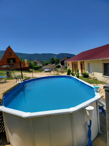 Swimming Pool 22