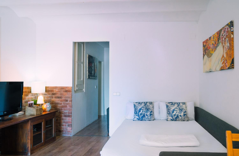 Bedroom 1, Cozy Place next to Park Guell, Barcelona