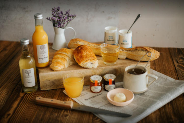 Food & Drinks 5, Luxe et Calme en Hyper Centre - La Cour des Bois, Rhône