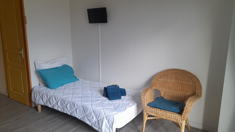 Bedroom 13