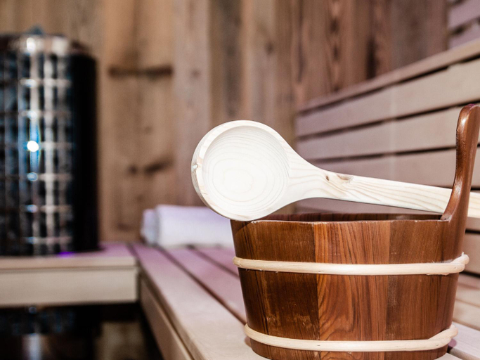 Food & Drinks, Chalet in Jochberg with Sauna Mountain Views, Zell am See
