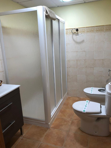 Bathroom 3, Apartamentos Cuesta de la Cruz, Murcia