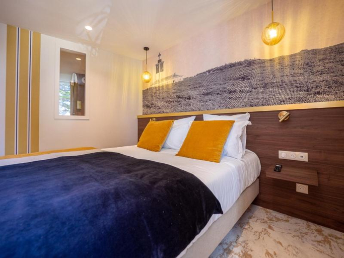 Others 4, HOTEL LA MARINE, Morbihan