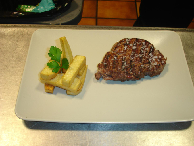 Food & Drinks 5, HOTEL RST. PADORNELO, Zamora