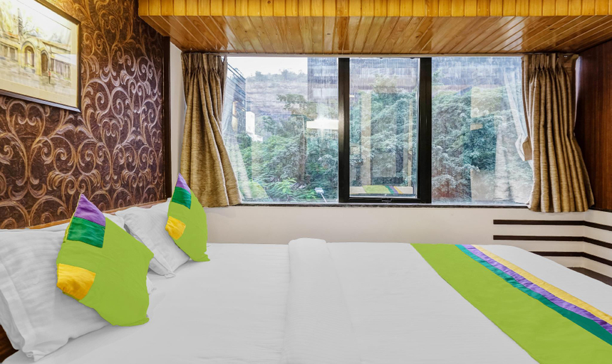 Bedroom 2, Treebo Sahara Shivaji Nagar, Pune