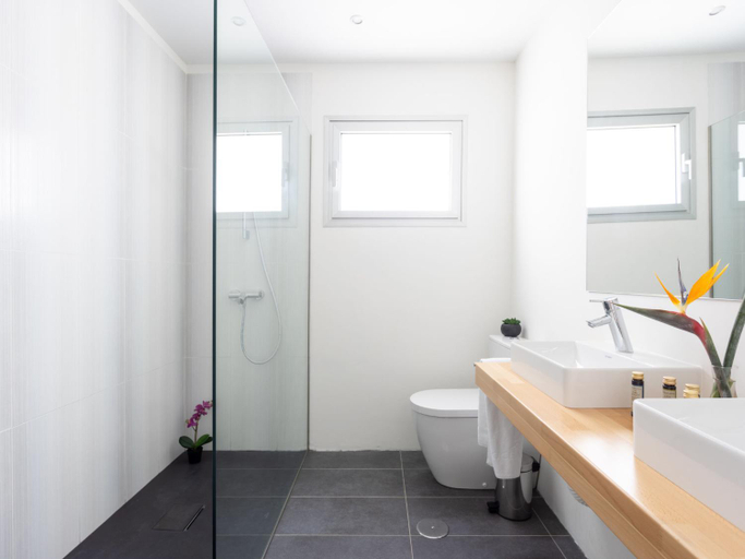 Bathroom 3, Villa Las Aguilas by Interhome, Santa Cruz de Tenerife