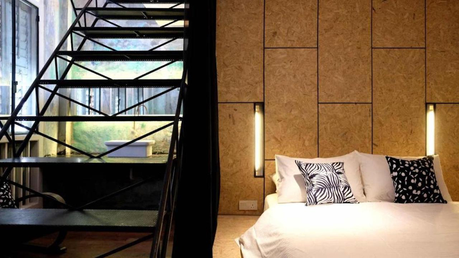 Bedroom 8