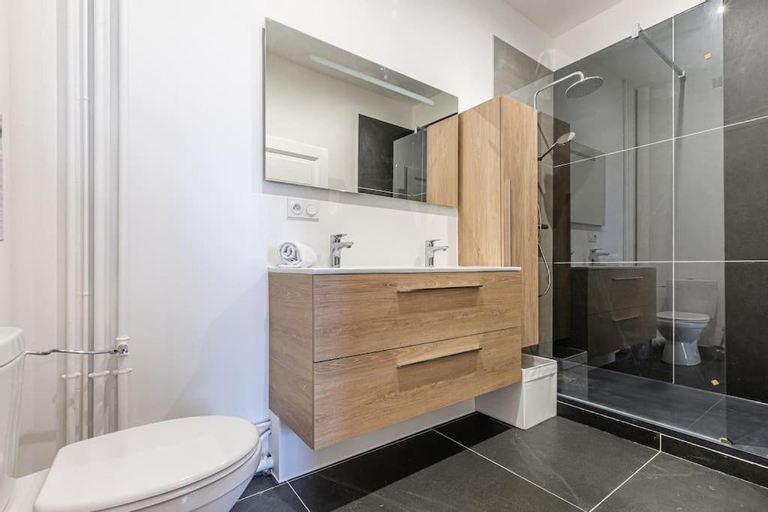 Bedroom 3, Plumeria - Grand Appartement 75m2 - Au calme - Proche Gare, Nouvelle Ville - Parking Public Gratuit , Moselle