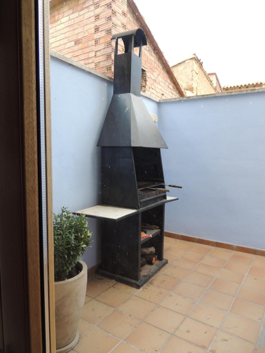 Others 2, Casa La Mercedes, Huesca